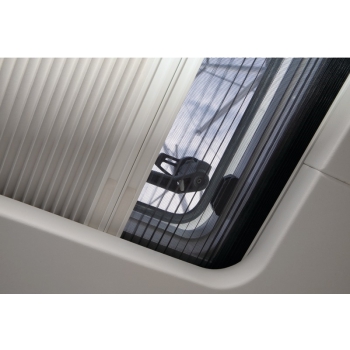 OCEANAIR Pleated blind and mosquito net installed on the surface